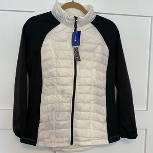 32 Degrees light weight puffer jacket. White with black sleeves. Sz L.